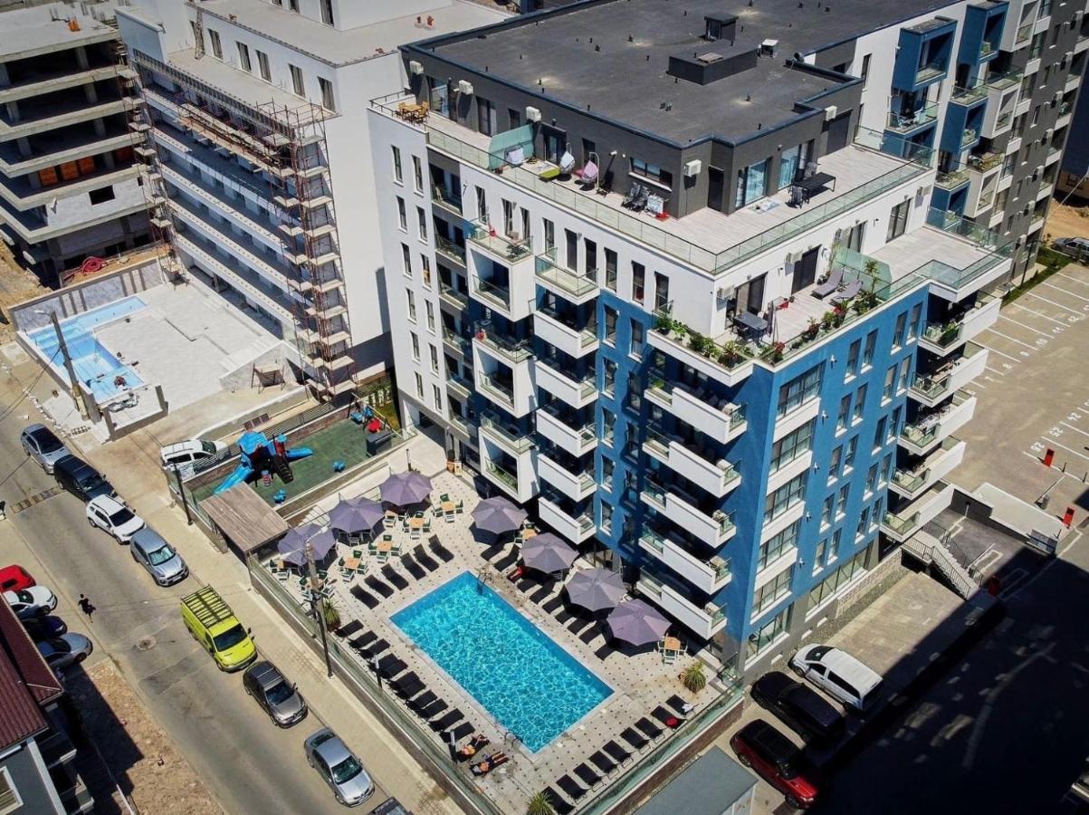 Апартаменты Dominic 2 Beds 1 Sofa Parking Pool Apartament By Alezzi Nord10 Нэводари Экстерьер фото