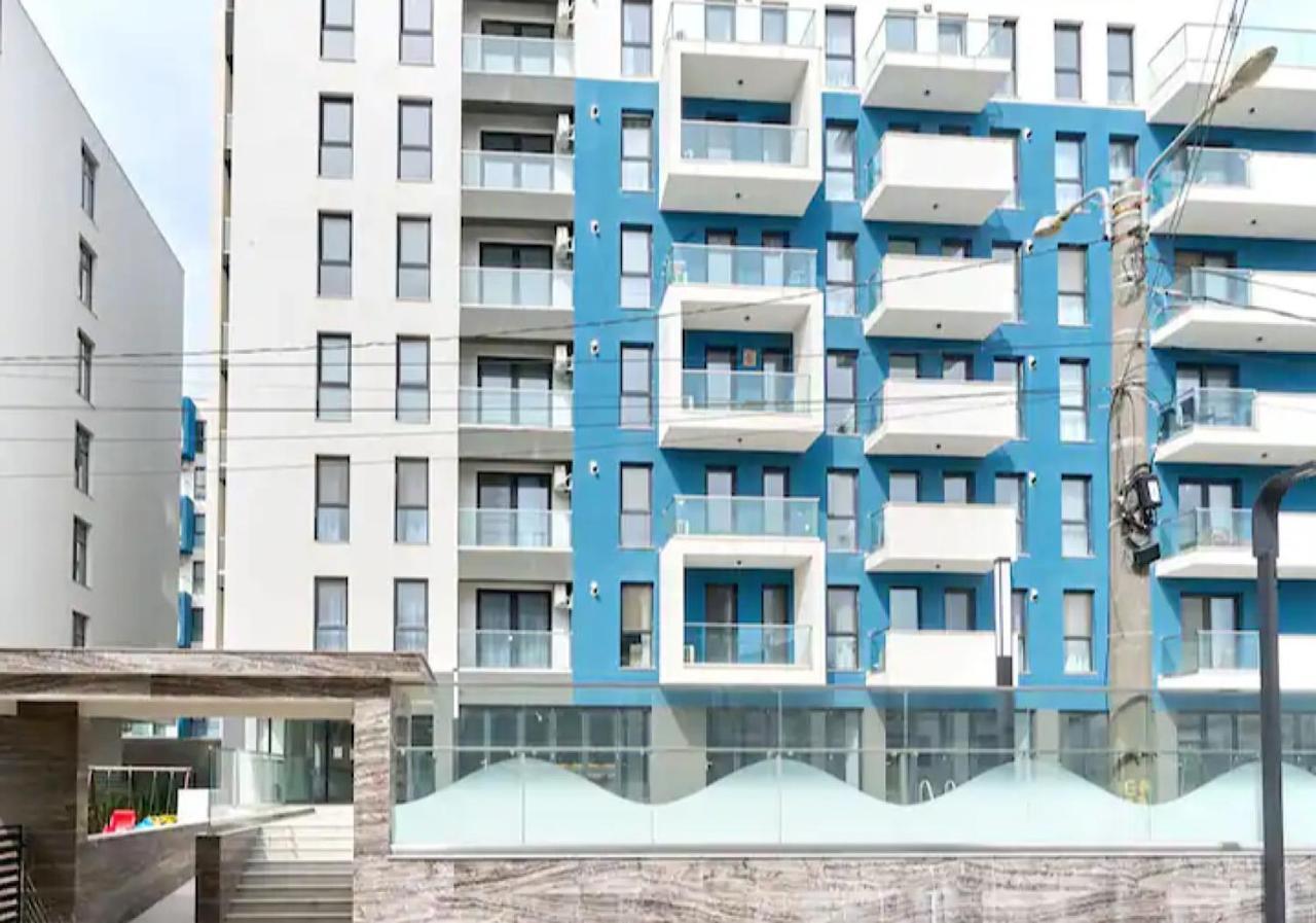 Апартаменты Dominic 2 Beds 1 Sofa Parking Pool Apartament By Alezzi Nord10 Нэводари Экстерьер фото